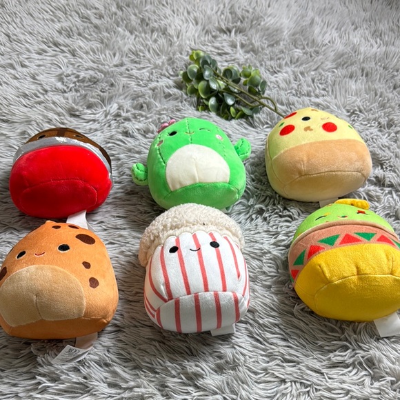 Squishmallows Assorted Plush Toy Bundle 5” - Picture 2 of 5